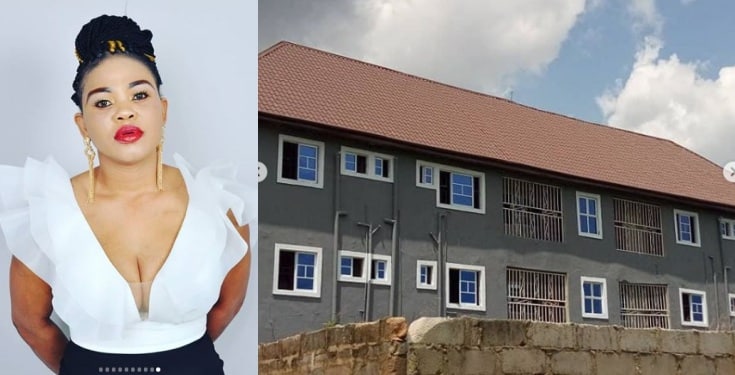 Proud single mum celebrates her birthday with a newly built house (Photos)