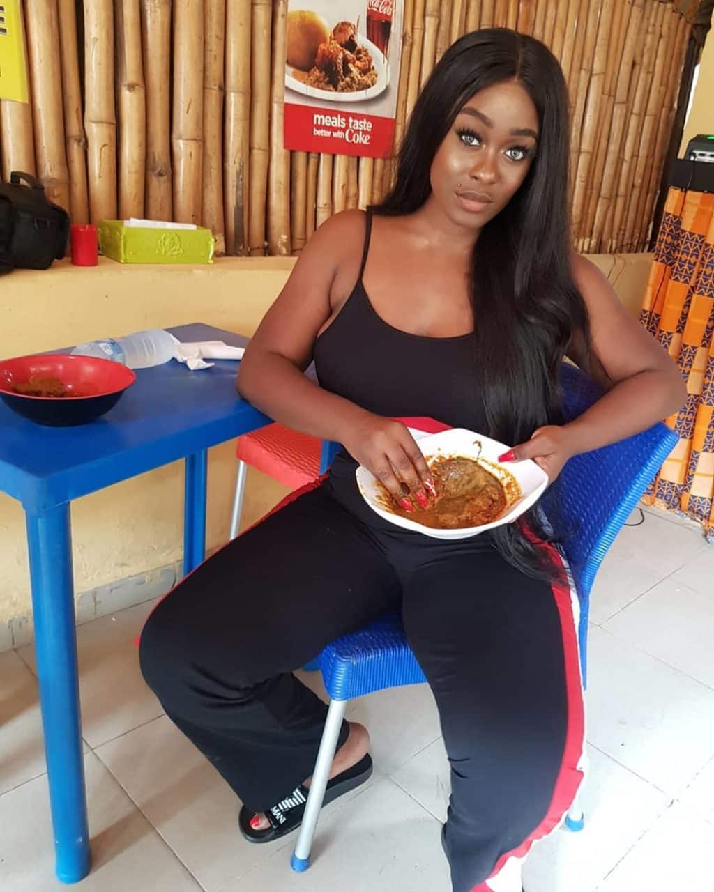 Reality star, Uriel Oputa, was recently the target for trolls after he shared a seemingly innocent photo of herself eating Amala.