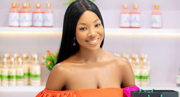 Vee Endorsement with Skincare Brand