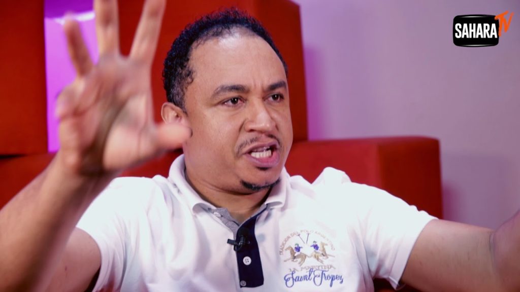 Daddy Freeze reacts to 9ice cheating