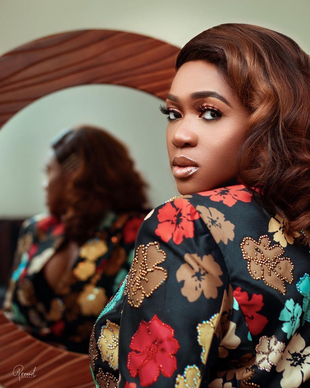 “The scariest moment of my life was when I forgot the national anthem – Singer, Waje (VIDEO)