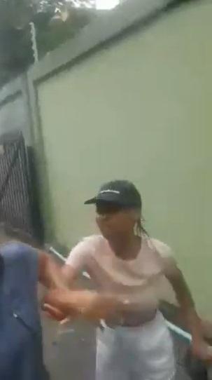 Lady assaults cab driver, refuses to pay after inputting wrong address (Video)