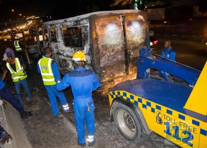 Passengers burn to death near Third Mainland Bridge in Lagos