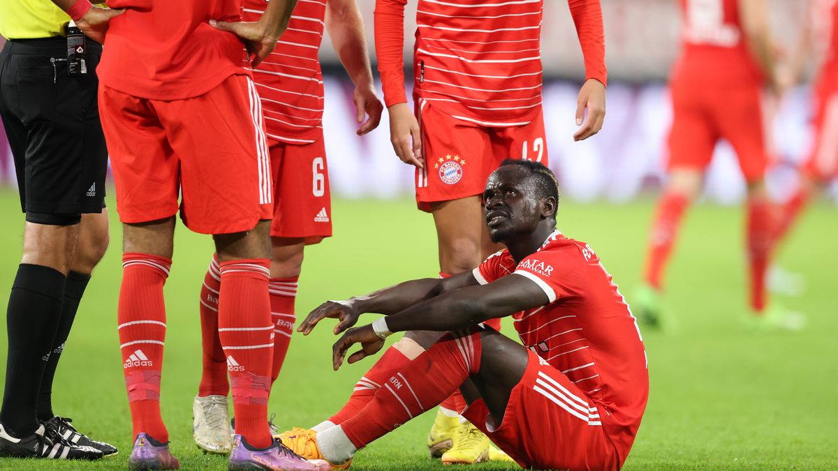 Sadio Mane could miss the 2022 World Cup following his injury