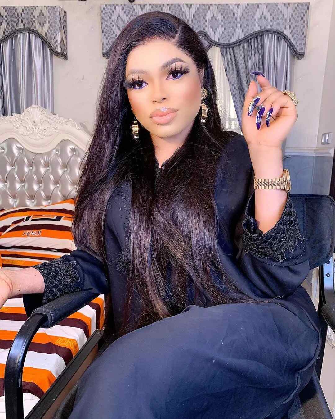 Papaya Ex shares new video alleging that Bobrisky wanted to stop her from hugging her