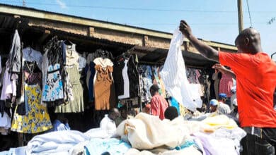 Okrika seller finds $1850 inside her bale of clothes, netizens react