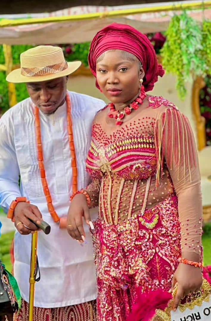"He dated me for one month" - Lady overjoyed as she gets married to lover