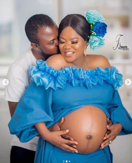 'Toyin Abraham was impregnated by a man she is older Than' – Lady, rants 