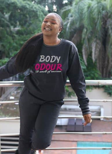 BBNaija: ’60 million Nigerians have body odour’ – Etinosa shows support for Tacha