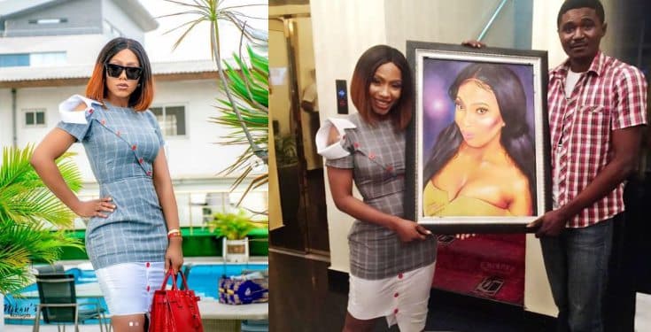 BBNaija: Man presents impressive portrait painting to Mercy Eke