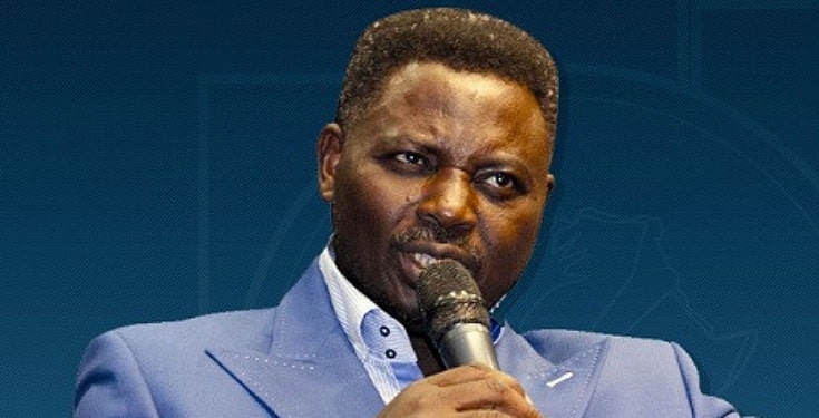 Pastor Ashimolowo tells his members to pay their offering online amid coronavirus outbreak (video)
