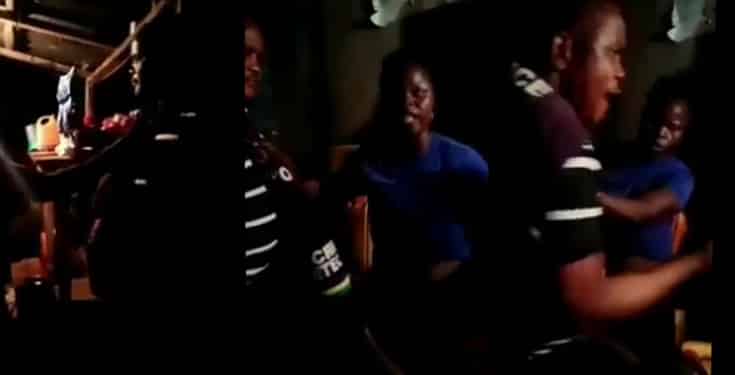 Woman arrested for slapping policeman 13 times in Oyo State (Video)