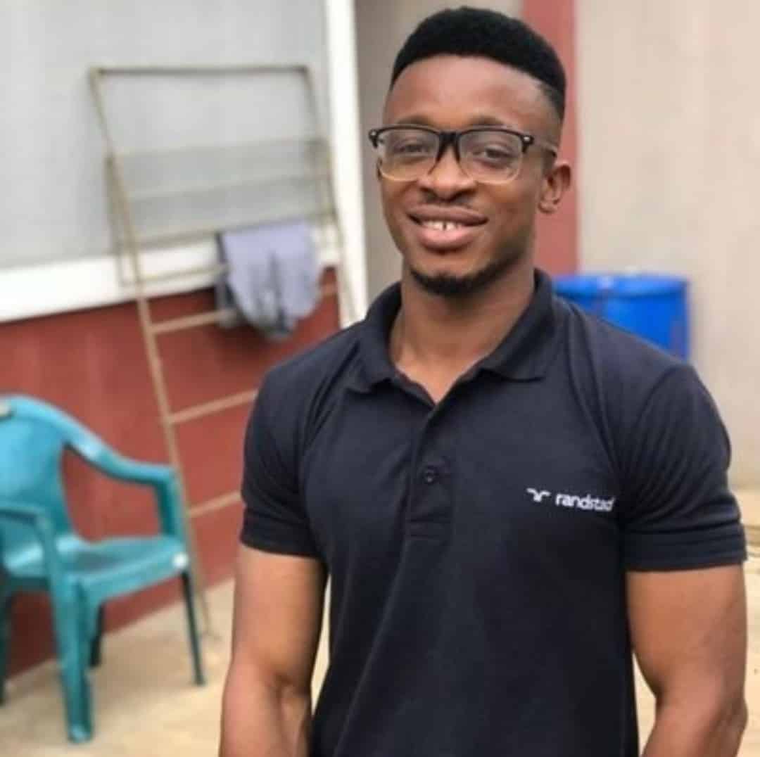 "It is very rare to see a lady that is funny, most ladies are boring" - Man says