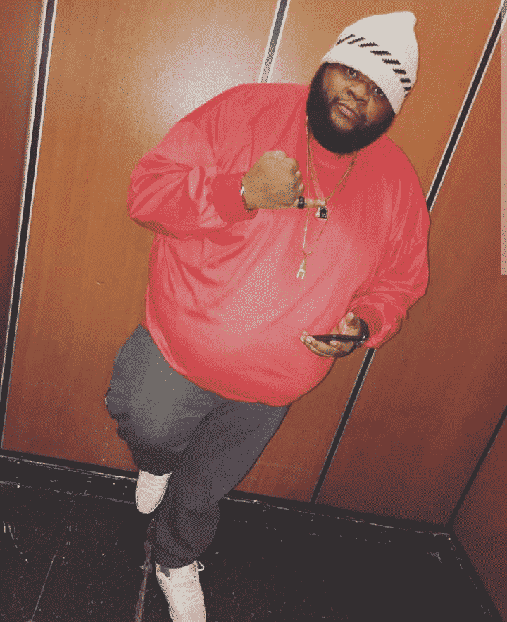 Man Shows Off Incredible Weight Loss Transformation