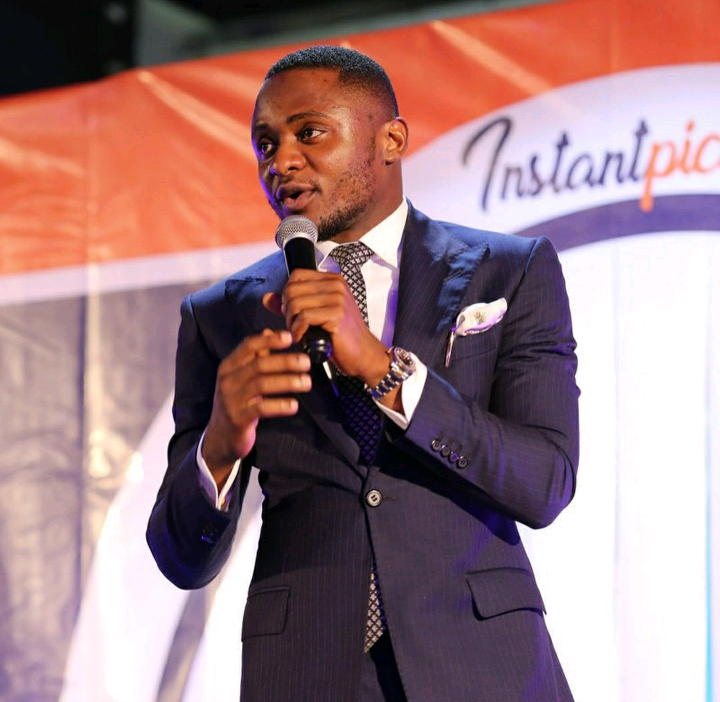 Ubi Franklin calls on Nigerian wives