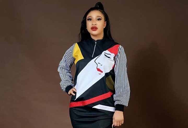 Churchill snubs Tonto Dikeh