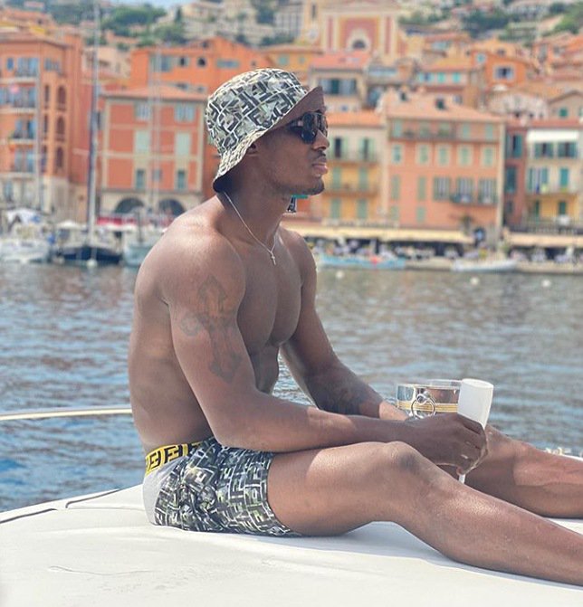 Jude Ighalo kicks off holiday