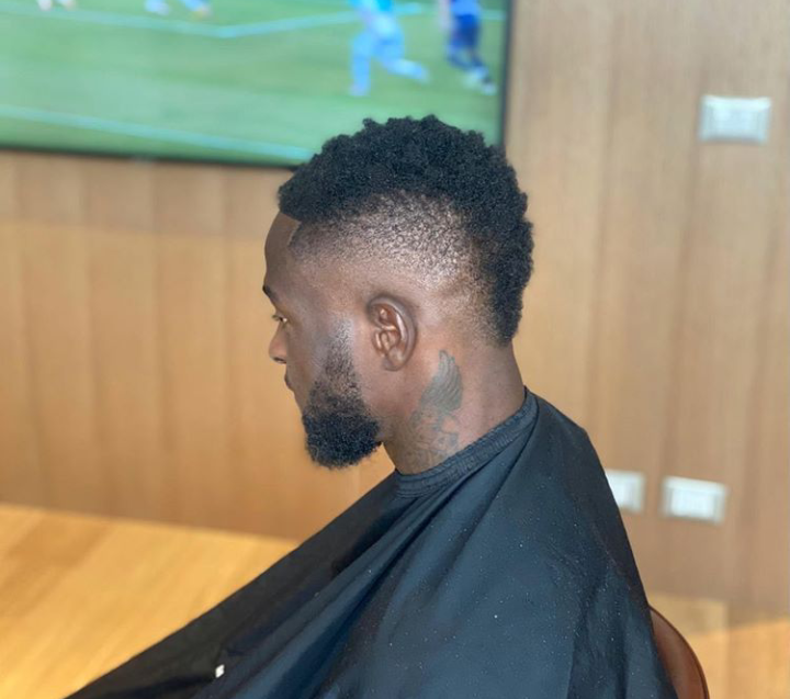 Victor Moses shows off new haircut
