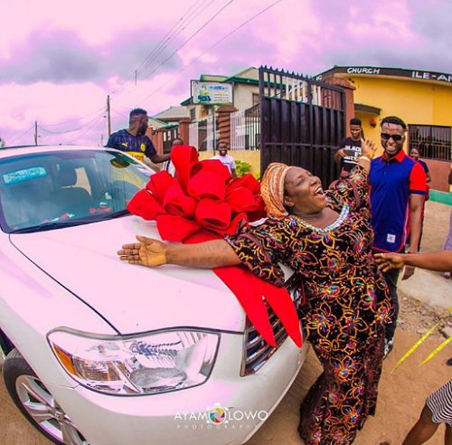DJ Kaywise Buys His Mum A New Car