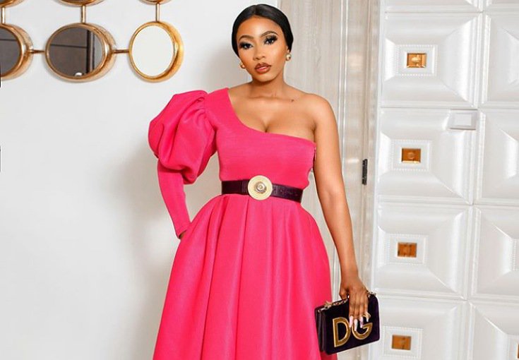 Titans accuse Instagram