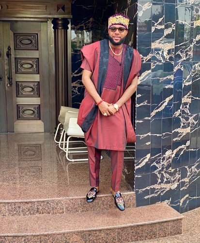E-Money shows off interiors of his mansion
