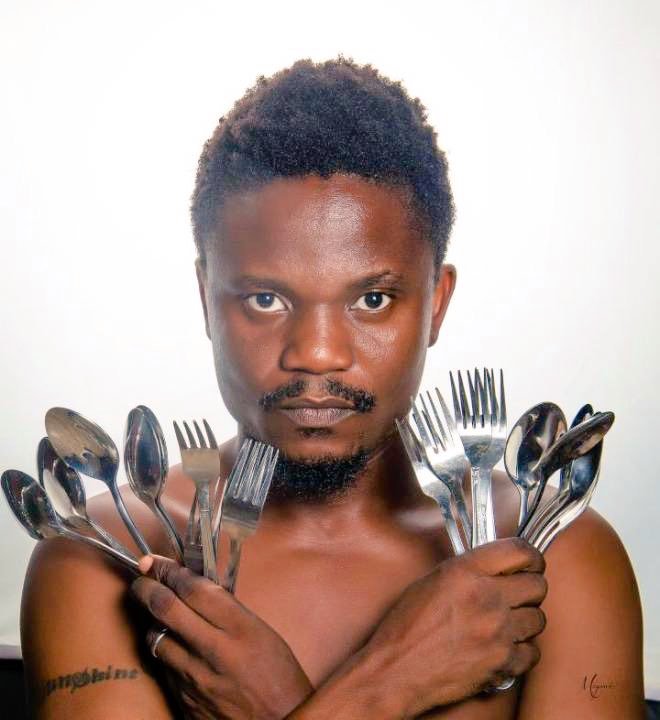 Artist who makes sculptures using spoons and forks