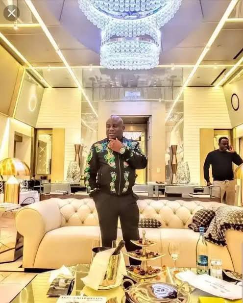 Terry Waya Banana Island