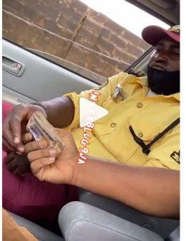 lastma collecting bribe