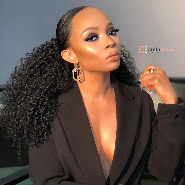 Toke Makinwa tackles Buhari