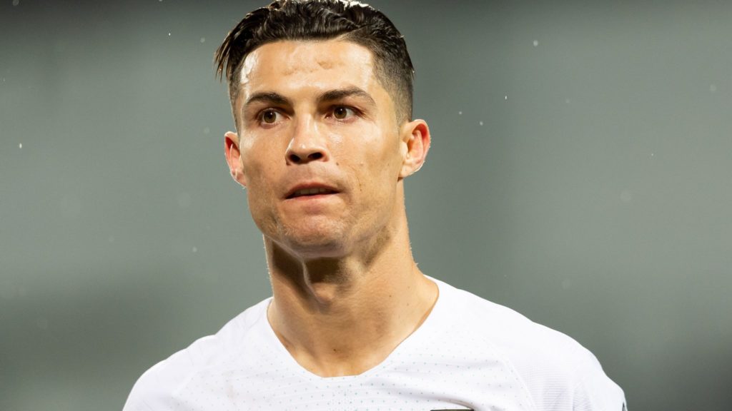 Cristiano Ronaldo tests positive for coronavirus