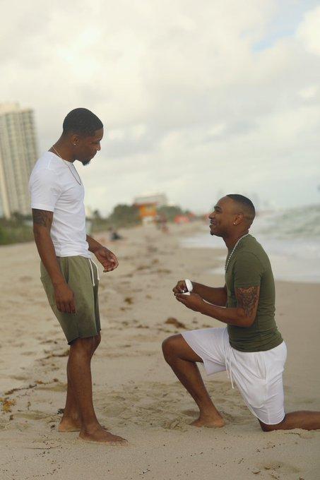 Man proposes to boyfriend