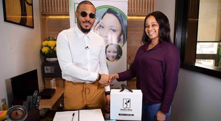 Ozo Bags Endorsement Deal