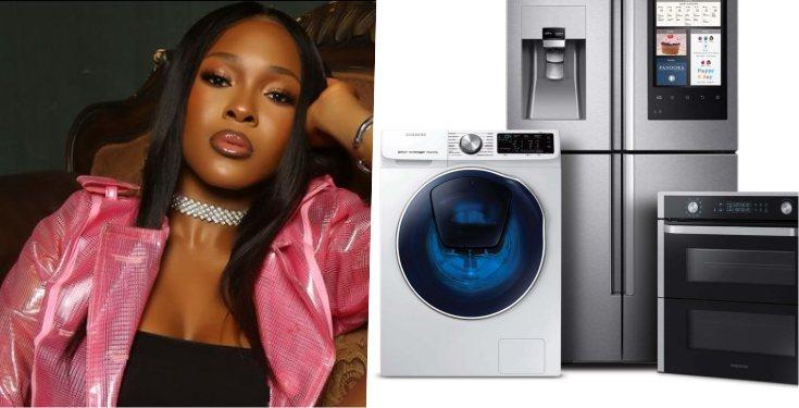 Vee receives household electronics from her fans for her new home (Video)