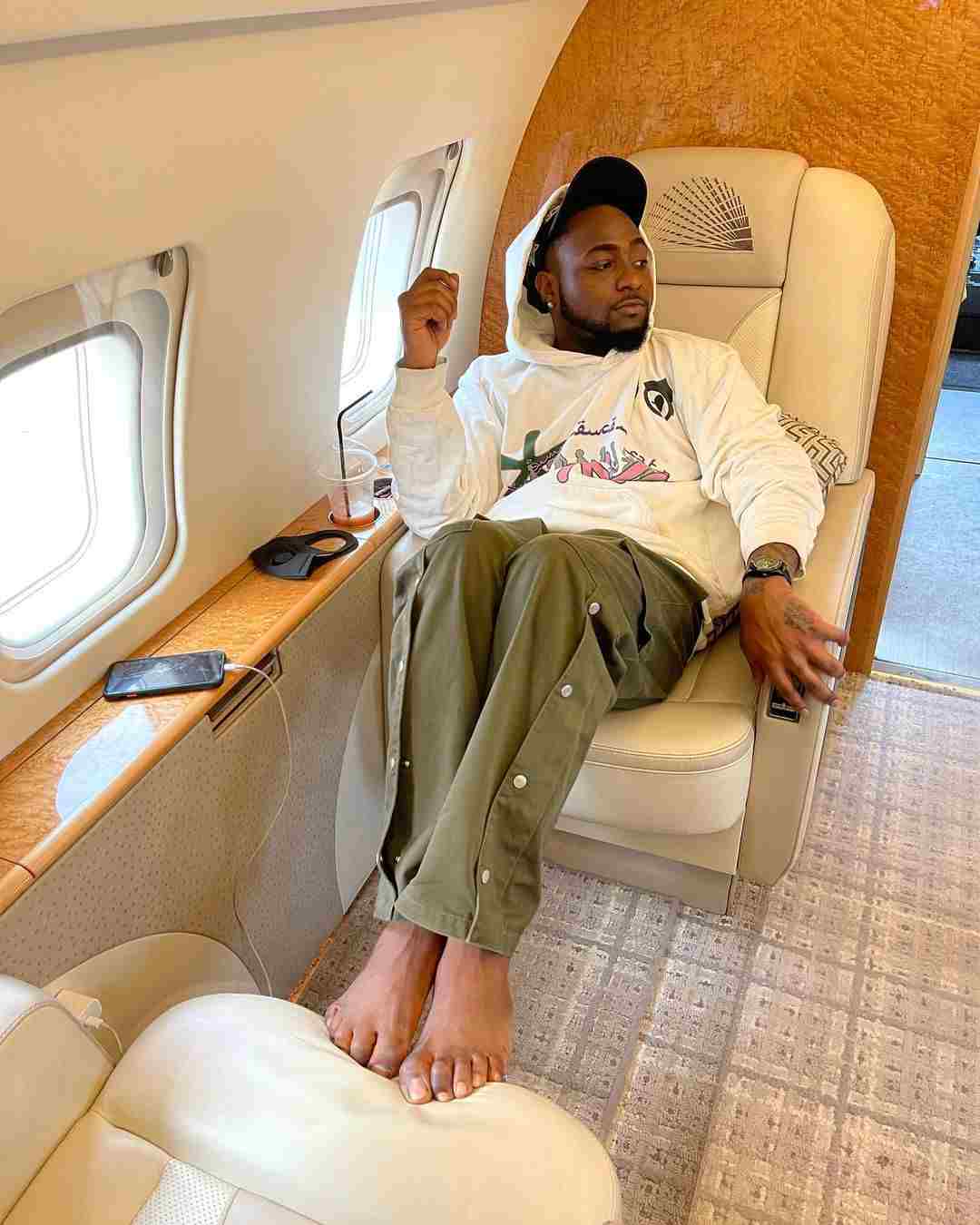 davido on private jet