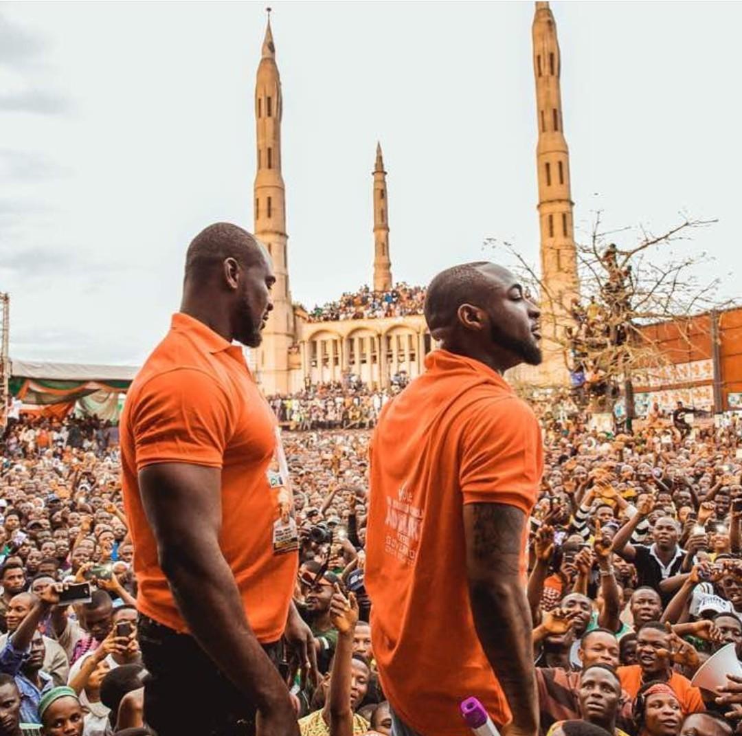 Davido continues to mourn his bodyguard