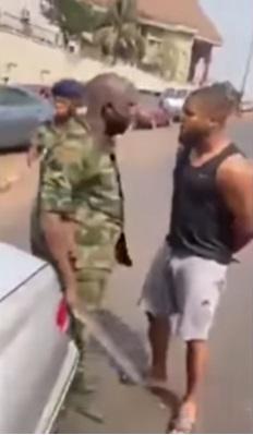 Soldier pulls cutlass on civilian who questioned him for taking one-way (Video)