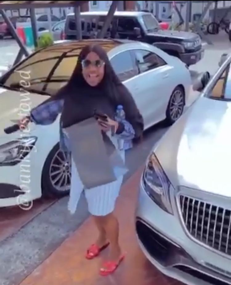 Dorathy laments over parking space while visiting Mercy Eke (Video)