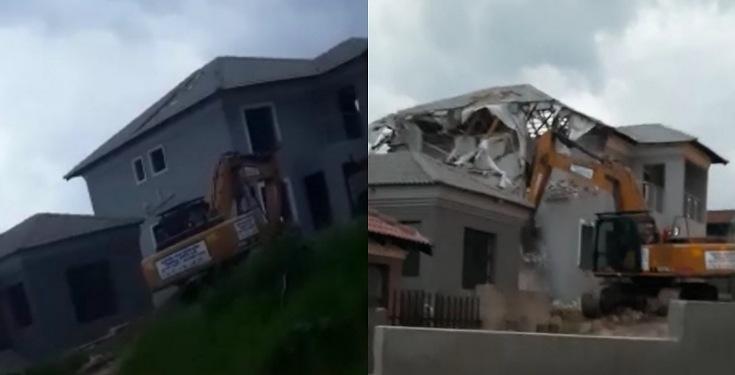 Man demolishes house he built for his girlfriend