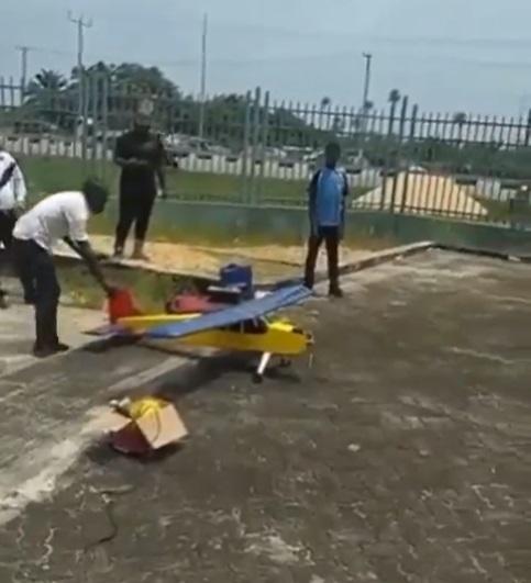 Student builds prototype aeroplane from scratch in Bayelsa (Video)