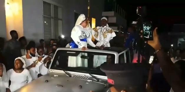 “Brilliantly executed” - Fans applaud Toyin Abraham's epic entrance at a movie premiere (Video)