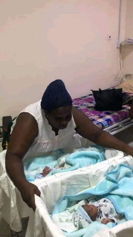 Woman welcomes twins after 18 years of marriage (Photo)