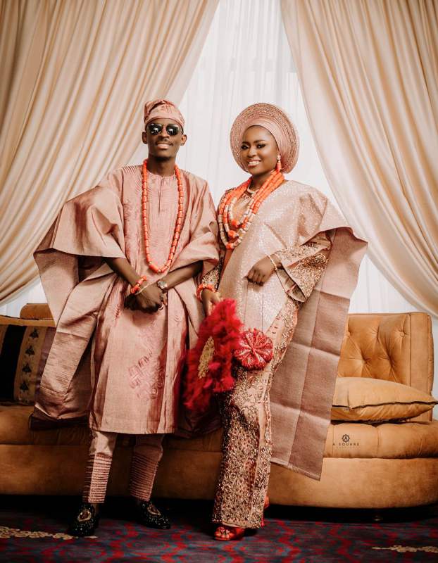 Man laments after event planner charged N400K for 'garri and fish' served at his wedding (Video)