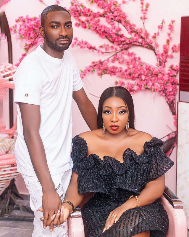 "I wash my wife's undies, e no concern anybody" - Anita Joseph's husband says (Video)