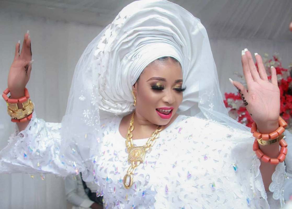 Actress, Lizzy Anjorin eulogizes herself as she celebrates birthday