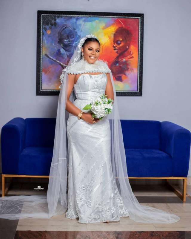 Bride appreciates BBNaija star, Alex Unusual for inspiring her wedding dress