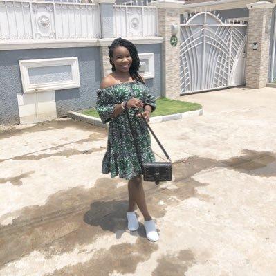 Twitter user Shoot shot Business account