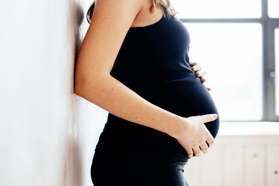 man impregnated girlfriend 