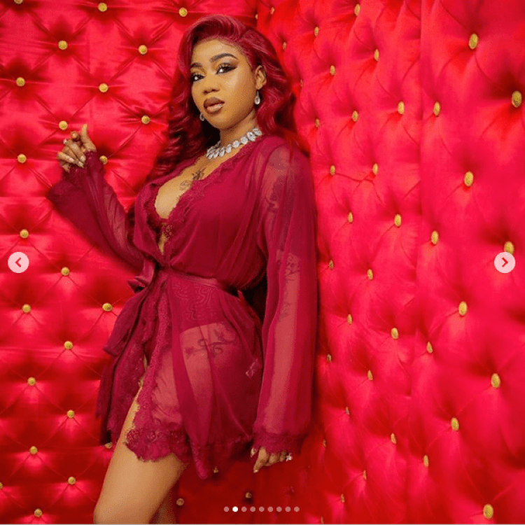 Celebrity stylist, Toyin Lawani surprise 16-year-old daughter with a  Limousine