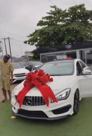 Singer, Bella Shmurda gifts himself a new Mercedes Benz (Video)