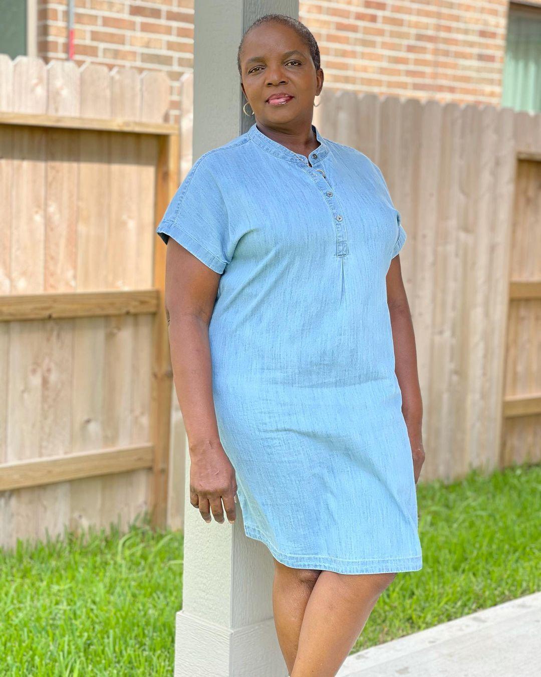 Stop prophesying negativity into Nigeria — Singer Simi’s mom warn Nigerians